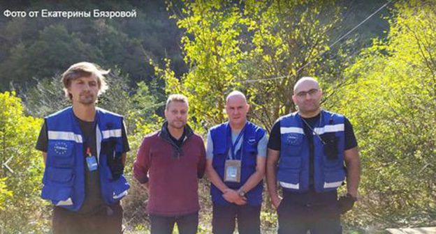 EU Monitoring Mission detained at South Ossetia-Georgia border. Screenshot of Facebook post: https://www.facebook.com/photo.php?fbid=965080070517846&set=pcb.458555624758201&type=3&theater&ifg=1