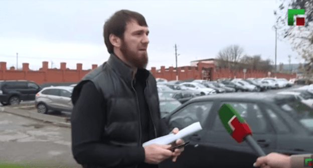 Screenshot of the report by the ChGTRK (Chechen State TV and Radio Company) about Islam Kadyrov, https://youtu.be/S7x6YP53qr4