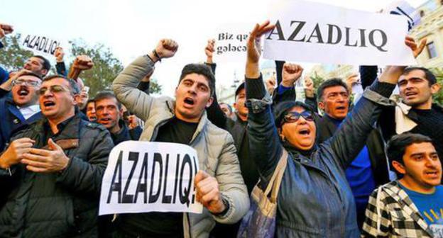 Activists chant "Freedom!". March 2018. Photo by Aziz Karimov for the "Caucasian Knot"