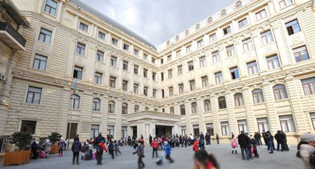 A school in Baku. Photo by the press service of Minval.az https://minval.az/news/123849732