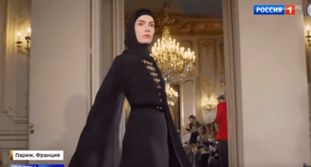 The show of the clothing collection of the Chechen "Firdaus" fashion house on February 25, 2020. Screenshot of the video https://youtu.be/d0ODhSLr6BU