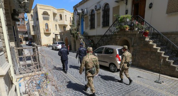 Baku under quarantine. Photo by Aziz Karimov for the Caucasian Knot