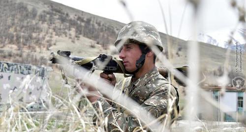 Soldier of the Armenian Army. Photo: press service of the Ministry of Defence of Armenia, http://www.mil.am/hy/news/6254