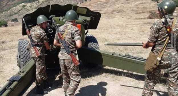 Soldiers of the Armenian army. Photo by the press service of the Ministry of Defence of Armenia http://mil.am/hy/news/8081