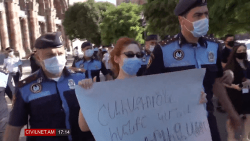 Protest action against development of the Amulsar deposit, August 6, 2020. Screenshot: https://www.facebook.com/CivilNet.TV/videos/582832362386994/