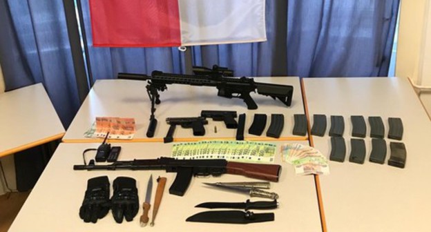 Firearms seized from the participants of the "Moral Guardians" grouping. Photo from the Austrian police website, https://www.polizei.gv.at/wien/start.aspx?nwid=6A65665342454C6D6642343D&amp;ctrl=3734335266674D385951343D&amp;nwo=0