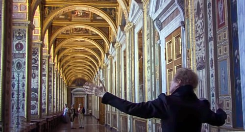 A still from "Russian Ark", the film by A. Sokurov (2002). Screenshot of the trailer https://www.kinopoisk.ru/film/40732/video/9241/