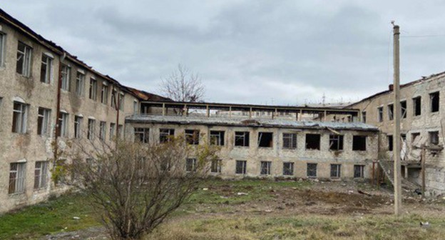 Stepanakert Secondary School No. 1 was damaged from shelling. December 12, 2020. Photo by Alvard Grigoryan for the "Caucasian Knot"