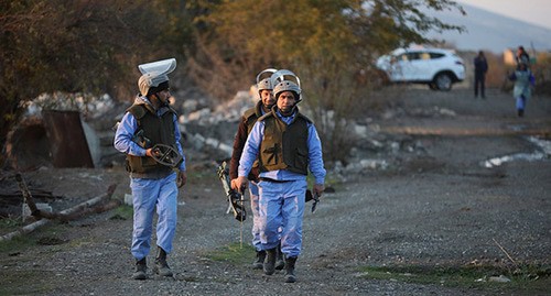 Deminers. The Agdam District of Azerbaijan, November 25, 2020. Photo: REUTERS/Aziz Karimov