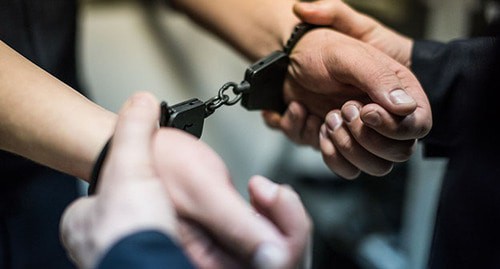 Hand cuffs. Photo courtesy of Elena Sineok / Yuga.ru