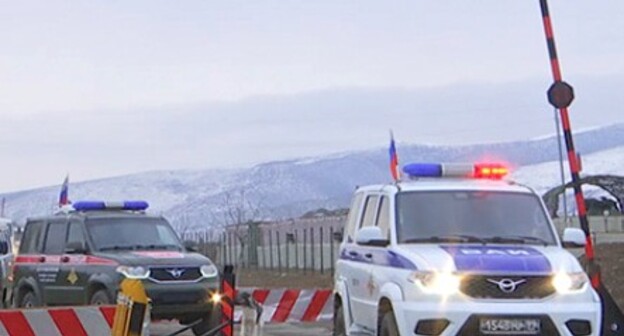 A convoy delivering building materials to restore water supply and electricity to Nagorno-Karabakh. Photo: press service of the Russian Ministry of Defence, http://mil.ru/russian_peacekeeping_forces/news/more.htm?id=12340385@egNews