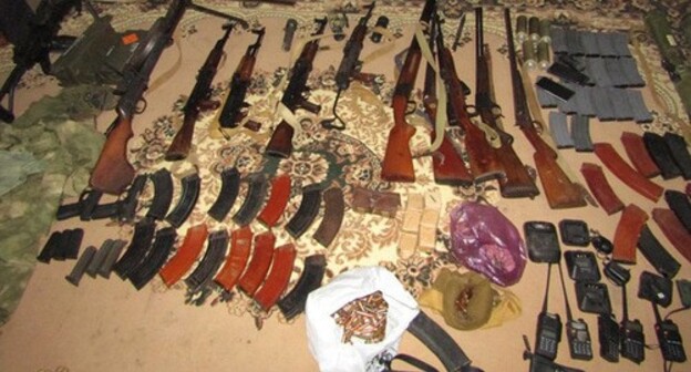 Firearms and ammunition discovered in the house of Akhra Avidzba, the former aide to the President of Abkhazia. Photo: https://mvdra.org/press/11887/