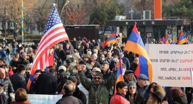 Participants of a rally in Yerevan demanding to invalidate the 1921 Moscow Treaty. Photo by Tigran Petrosyan for the "Caucasian Knot"