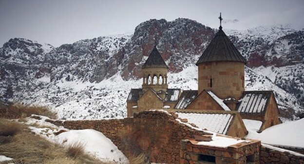 Noravank Monastery near Djermuk. Photo by lj-user dementievskiy https://ru.wikipedia.org/wiki/Джермук