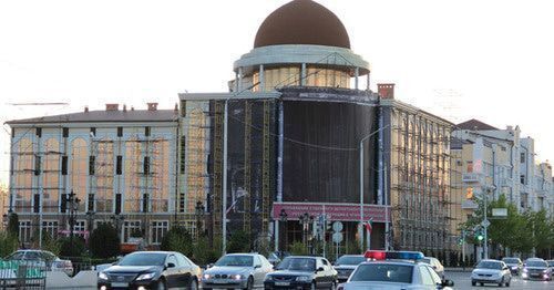 A Kadyrov street. Photo by the press service of the Department of Judicial Administration of the Supreme Court of Chechnya. Grozny. Photo by Magomed Magomedov for the "Caucasian Knot"