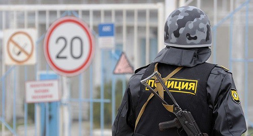 Policeman. Photo courtesy of Elena Sineok/Yuga.ru