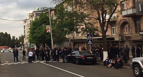 Action of the opposition against corruption in Nagorno-Karabakh, Stepanakert, April 29, 2021. Photo by Alvard Grigoryan for the Caucasian Knot