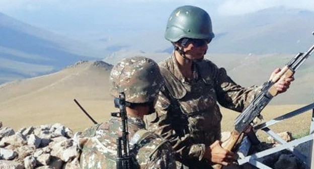 Armenian soldiers. Photo by the press service of the Armenian Ministry of Defence