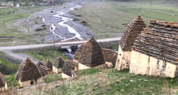 Dargavs necropolis. Photo by Tamara Agkatseva for the Caucasian Knot