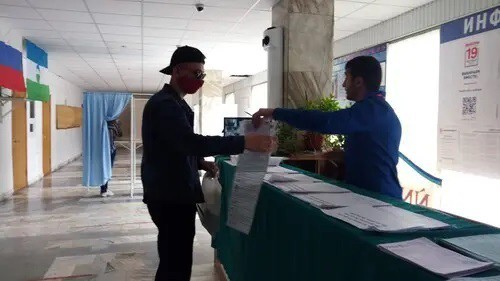 Voting in Nalchik. Photo by Lyudmila Maratova for the Caucasian Knot