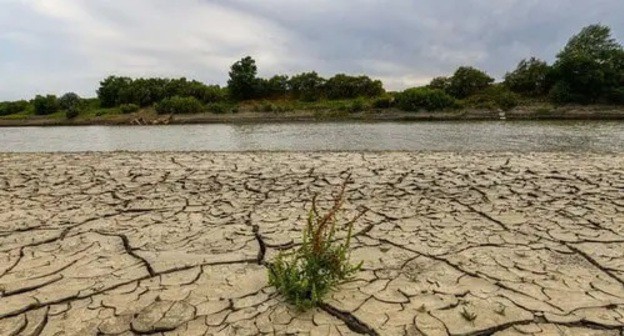 Drought. Screenshot: http://news.az