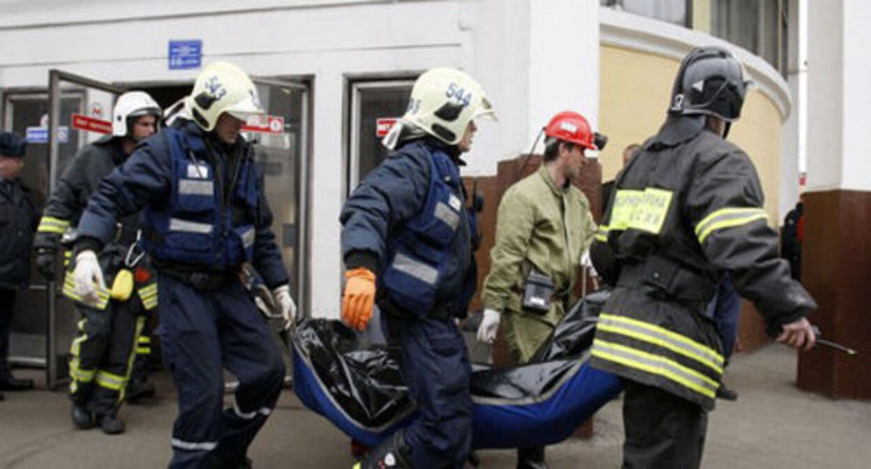 Explosions in Moscow metro stations. Photo: Yuga.ru https://www.yuga.ru/media/61/bd/v-metro21_01__q0q0wh0.jpg