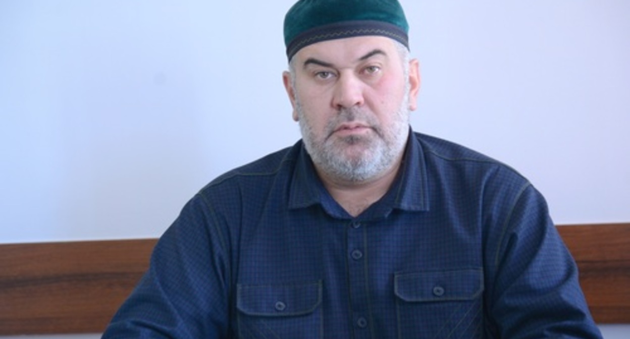 Asvad Kharekhanov. Photo: website of the Ministry of Education and Science of Chechnya, https://mon95.ru/ministry/deputy/kharekhanov-asvad-garinovich