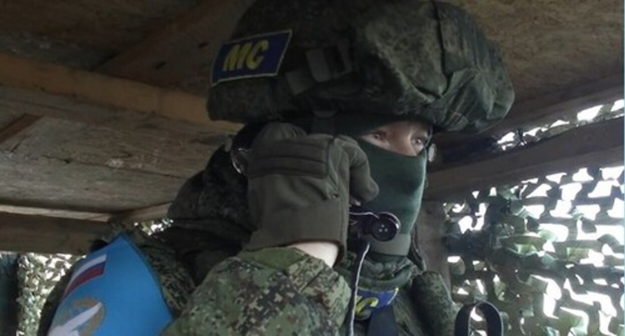 A peacekeeper in Nagorno-Karabakh. Photo: press service of the Ministry of Defence of Russia https://mil.ru/russian_peacekeeping_forces/news/more.htm?id=12404352@egNews