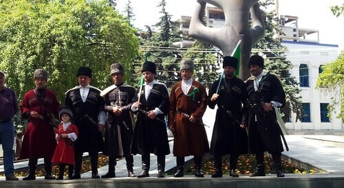 Participants in the action at the "Tree of Life" monument, May 21, 2021. Photo by Lyudmila Maratova for the "Caucasian Knot"