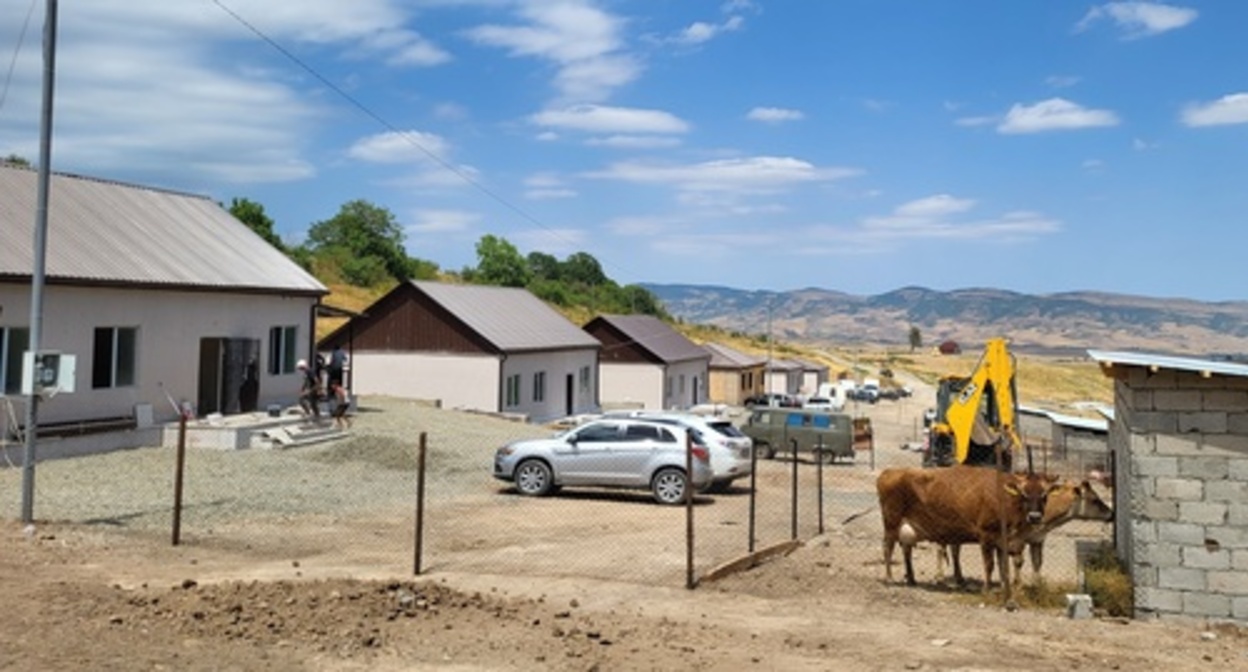 New houses for forced migrants built in the Askeran District of Nagorno-Karabakh, July 30, 2022. Photo by Alvard Grigoryan for the "Caucasian Knot"