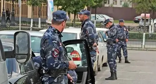 Law enforcers. Photo by Magomed Magomedov for the Caucasian Knot