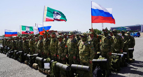 Volunteers before leaving for Ukraine. Photo: Shamil Maziev / Grozny Inform news agency