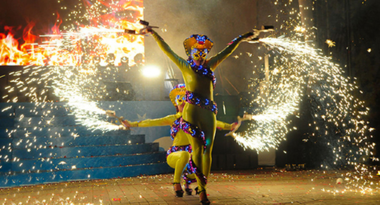 Carnival in Gelendjik. Photo: Yelena Sineok, Yuga.ru