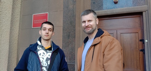 Pavel Abramov (on the left) and  Sergey Semushin. Photo by Vyacheslav Yaschenko for the "Caucasian Knot"