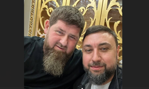 Ramzan Kadyrov (on the left) and Shamsail Saraliev. Screenshot of the photo posted on Saraliev's Telegram channel on Octover 5, 2023 https://t.me/saraliev/1056