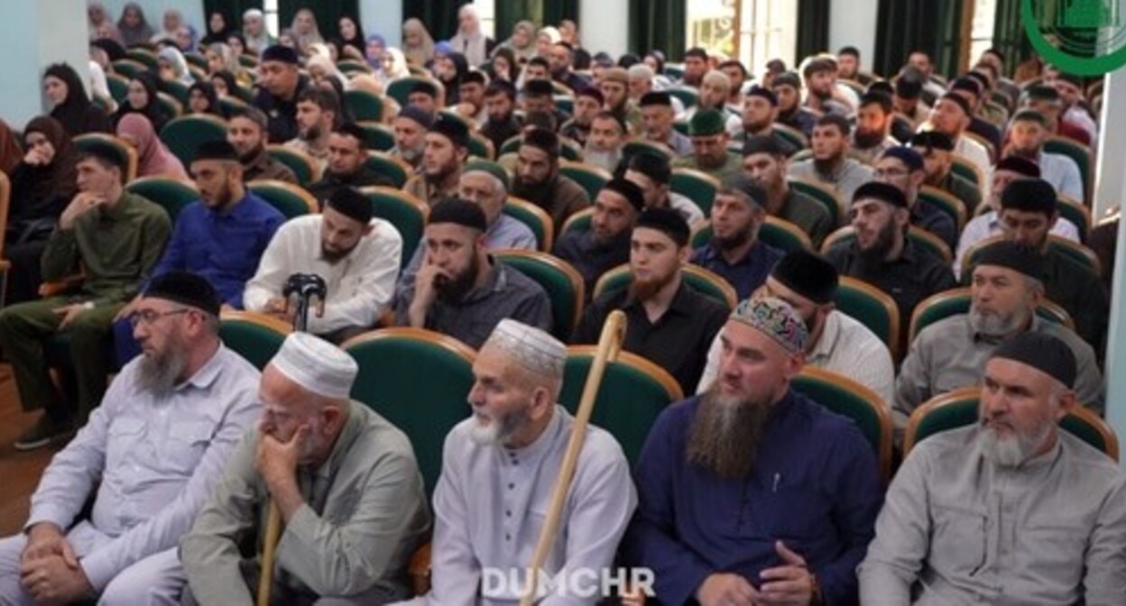 Teachers of madrasahs at a meeting with the Mufti of Chechnya. Screenshot of a video posted on the Telegram channel of the Spiritual Administration of Muslims of Chechnya https://t.me/dumchr/5313https://t.me/dumchr/5313