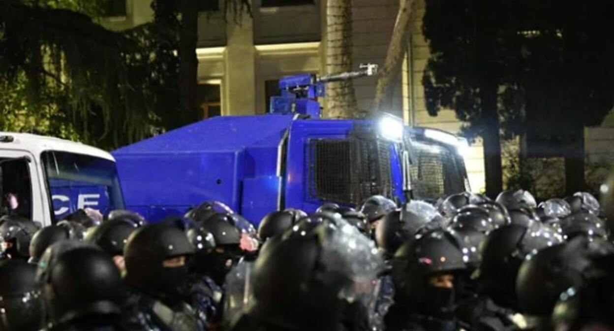 The police at a protest action on the streets of Tbilisi. December 4, 2024. Photo: Telegram channel Tbilisi life