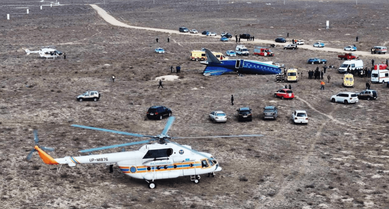 The crash of the Baku-Grozny plane in Aktau. Screenshot of a photo posted by JamNews on December 26, 2024, https://t.me/jamnewsru/21356