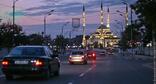 Cars in the streets of Grozny. Photo: https://grozny-inform.ru/news/society/167841/