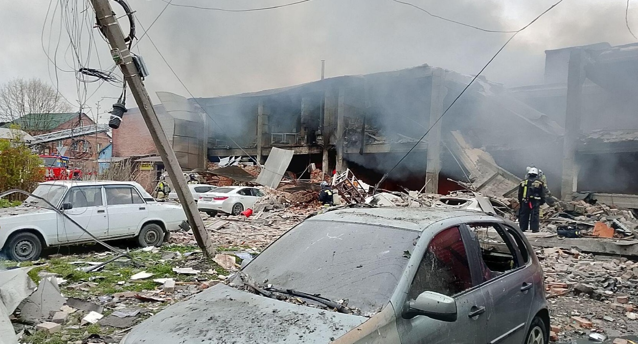 The aftermath of the explosion in Vladikavkaz. Photo: Ministry of Emergency Situations https://15.mchs.gov.ru/deyatelnost/press-centr/operativnaya-informaciya/5732481 The aftermath of the explosion in Vladikavkaz. Photo: Ministry of Emergency Situations https://15.mchs.gov.ru/deyatelnost/press-centr/operativnaya-informaciya/5732481