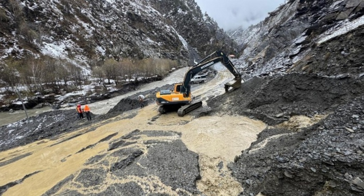A road in the mountains of Dagestan. Photo: Dagestanavtodor https://dagavtodor.ru/news A road in the mountains of Dagestan. Photo: Dagestanavtodor https://dagavtodor.ru/news