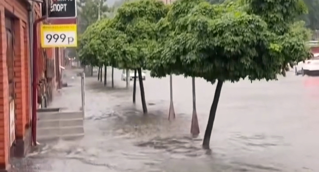 Markova Street in Vladikavkaz. Still from video https://www.instagram.com/p/DZk1NN9OQEE/?hl=ru (Meta (owner of Facebook, Instagram, and WhatsApp) is banned in Russia) Markova Street in Vladikavkaz. Still from video https://www.instagram.com/p/DZk1NN9OQEE/?hl=ru (Meta (owner of Facebook, Instagram, and WhatsApp) is banned in Russia)